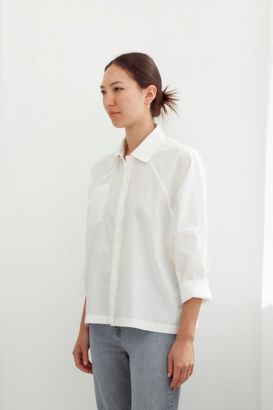 Writer's Shirt with twisted collar